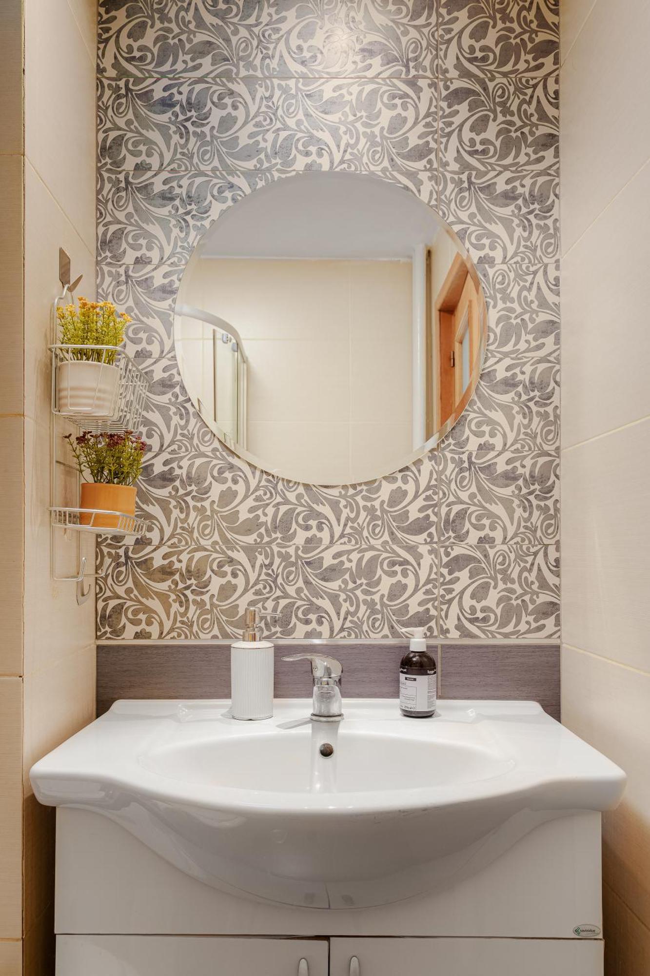 Old Town Chic 1 Bedroom W Self Check In Bucarest Esterno foto